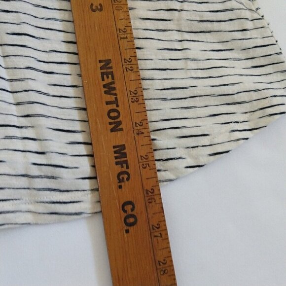 Habitat Women's Top Size XS Cream Gray Stripe Half Sleeve Swing Jersey Knit - Picture 9 of 10